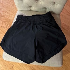 LULULEMON Track That Short